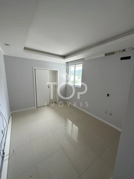 AMPLO APARTAMENTO MOBILIADO C/ 3 SUÍTES EM ITAPEMA: 2ª foto da galeria de imagens do imóvel