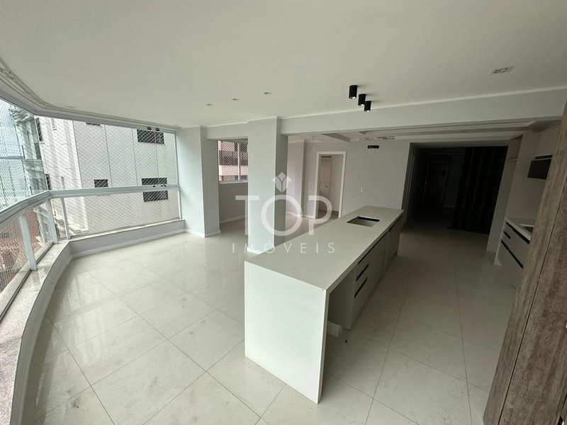AMPLO APARTAMENTO MOBILIADO C/ 3 SUÍTES EM ITAPEMA: 4ª foto da galeria de imagens do imóvel