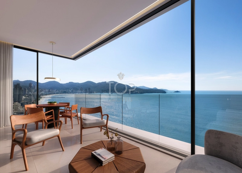 APARTAMENTO EM MEIA PRAIA: 2ª foto da galeria de imagens do imóvel