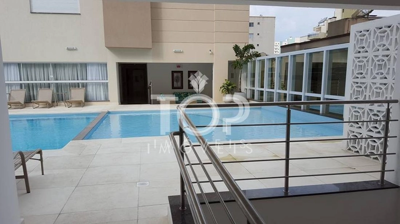 AMPLO APARTAMENTO EM ANDAR ALTO MOBILIADO MEIA PRAIA: 19ª foto da galeria de imagens do imóvel