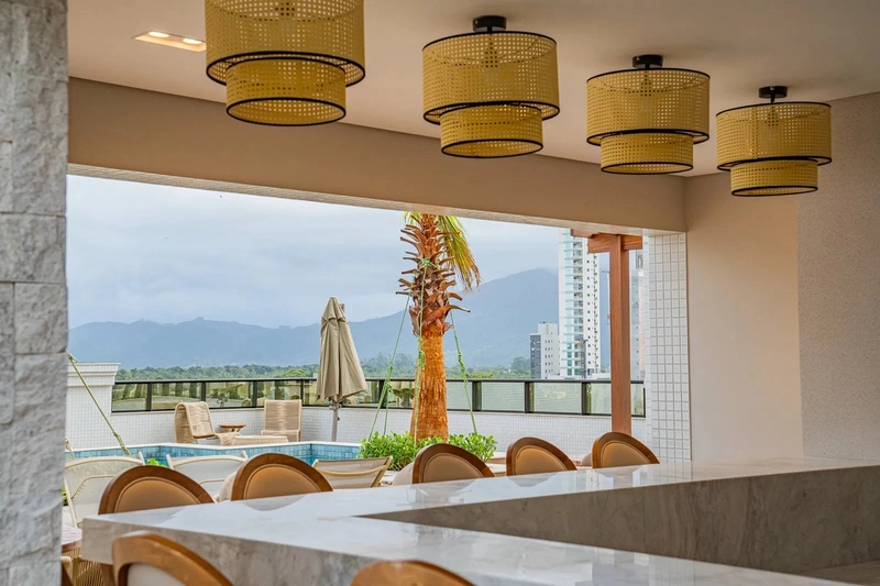 APARTAMENTO DECORADO EM MEIA PRAIA: 33ª foto da galeria de imagens do imóvel