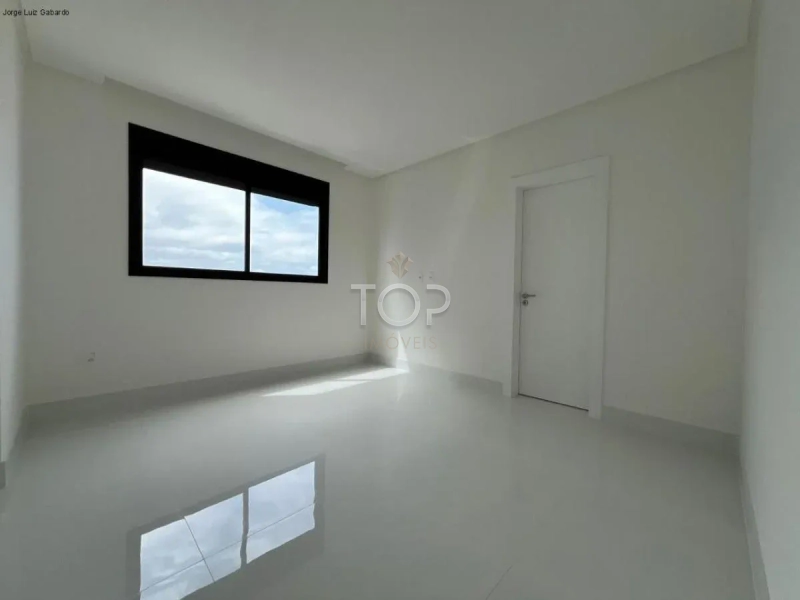 APARTAMENTO 4 SUITES NA MEIA PRAIA: 12ª foto da galeria de imagens do imóvel