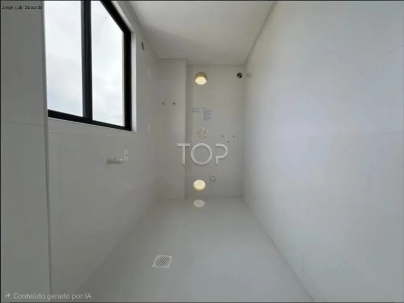 APARTAMENTO 4 SUITES NA MEIA PRAIA: 8ª foto da galeria de imagens do imóvel
