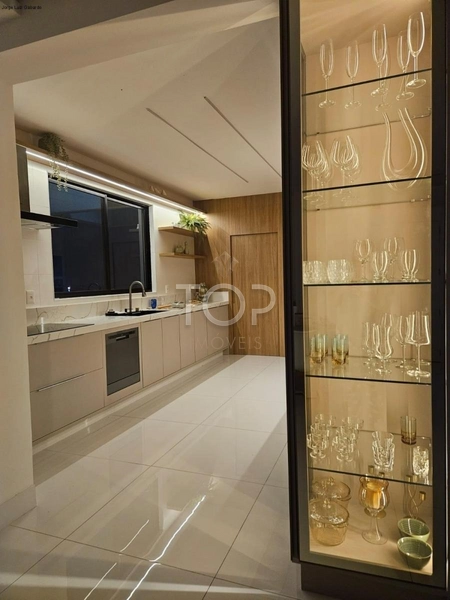 APARTAMENTO 4 SUITES NA MEIA PRAIA: 7ª foto da galeria de imagens do imóvel