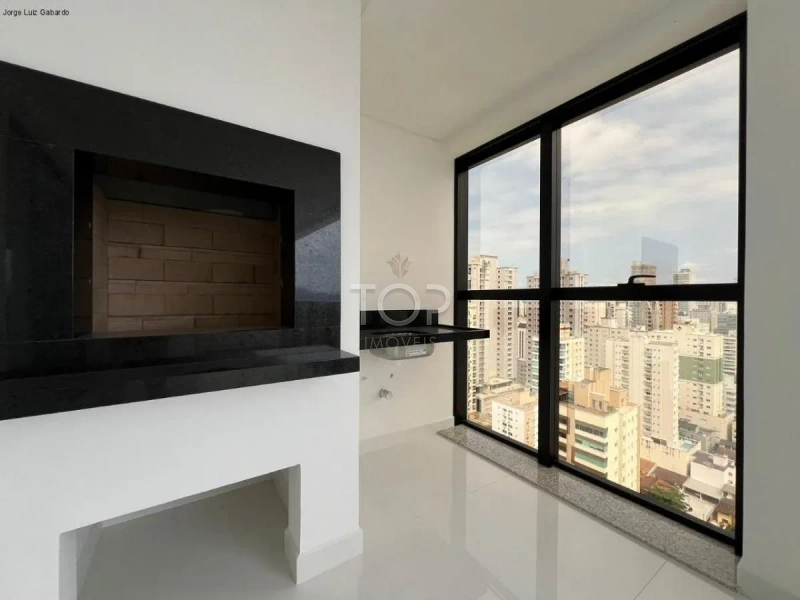 APARTAMENTO 4 SUITES NA MEIA PRAIA: 5ª foto da galeria de imagens do imóvel