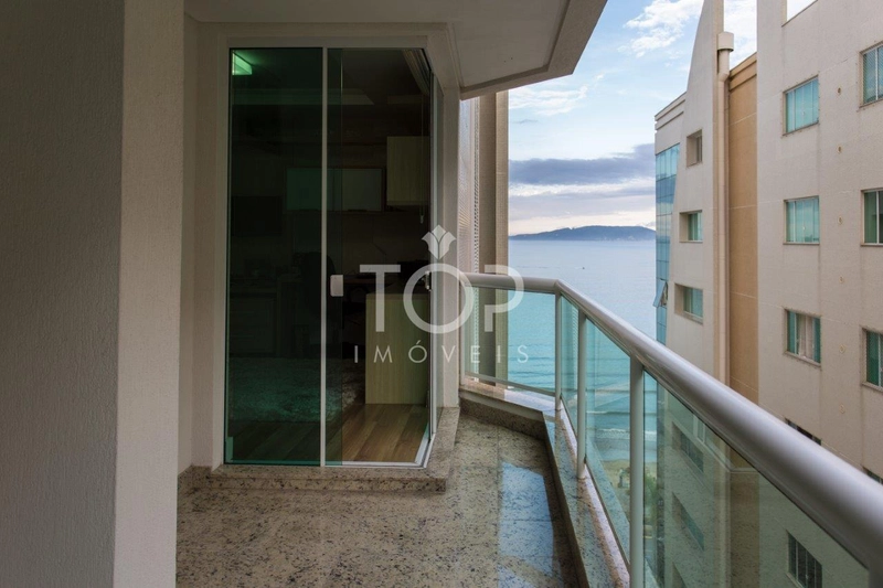 ALTO PADRÃO, EXCELENTE RESORT FRENTE MAR!: 1ª foto da galeria de imagens do imóvel