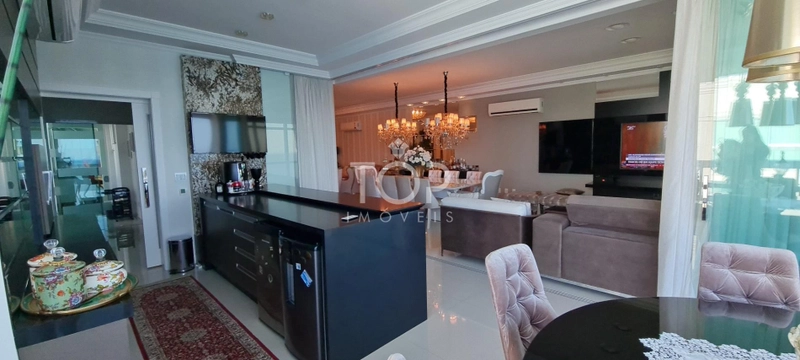 MELHOR APARTAMENTO DA PRAIA DE FRENTE PARA O MAR: 6ª foto da galeria de imagens do imóvel