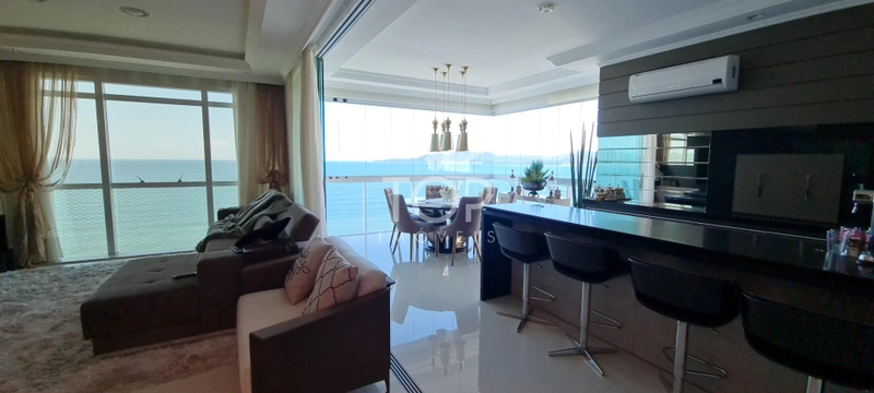 MELHOR APARTAMENTO DA PRAIA DE FRENTE PARA O MAR: 1ª foto da galeria de imagens do imóvel