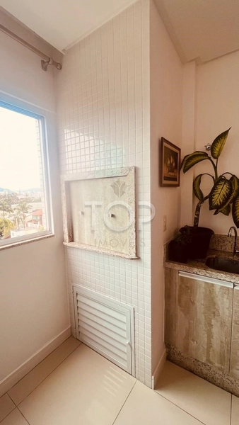 1 Apartamento por andar mobiliado em Balneário Camboriú: 13ª foto da galeria de imagens do imóvel