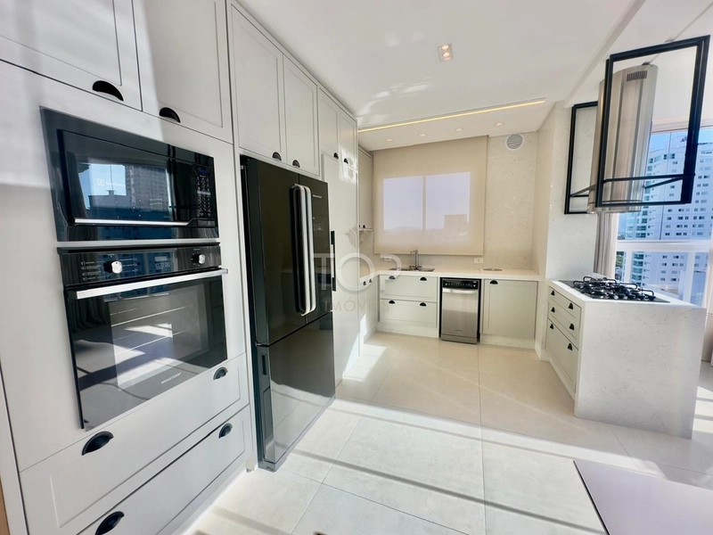 APARTAMENTO PRONTO 3 SUITES NA MEIA PRAIA: 37ª foto da galeria de imagens do imóvel