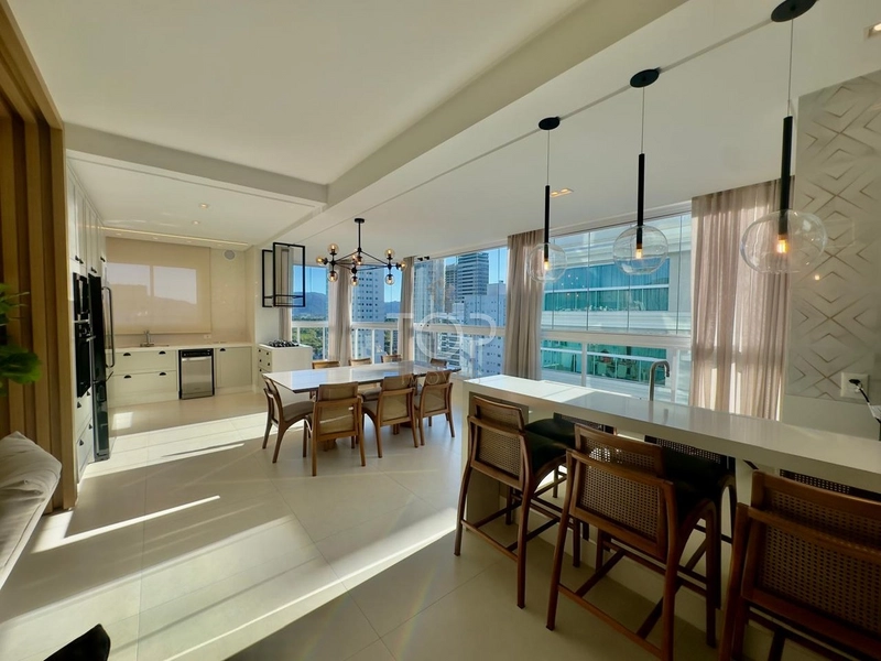 APARTAMENTO PRONTO 3 SUITES NA MEIA PRAIA: 49ª foto da galeria de imagens do imóvel