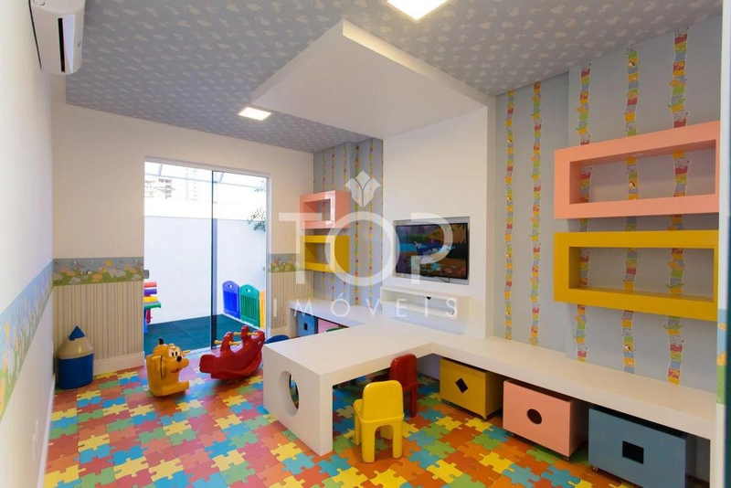 FINAMENTE MOBILIADO E DECORADO EM BAL. CAMBORIU: 2ª foto da galeria de imagens do imóvel