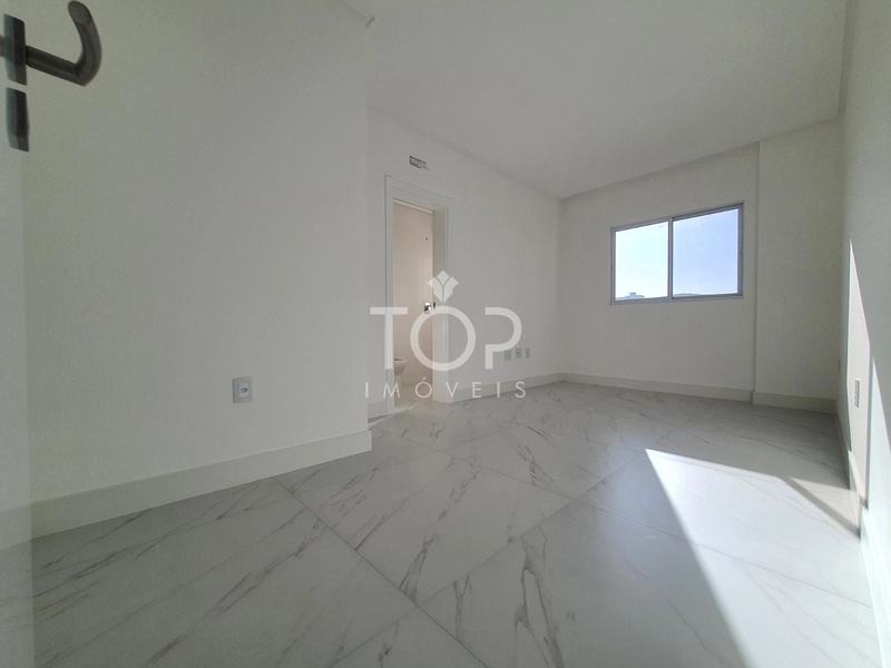 LINDO ALTO PADRÃO PRONTO PARA MORAR EM ITAPEMA MEIA PRAIA !!!: 10ª foto da galeria de imagens do imóvel