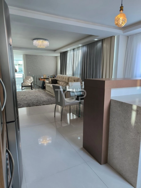 COBERTURA DUPLEX ITAPEMA MEIA PRAIA: 3ª foto da galeria de imagens do imóvel