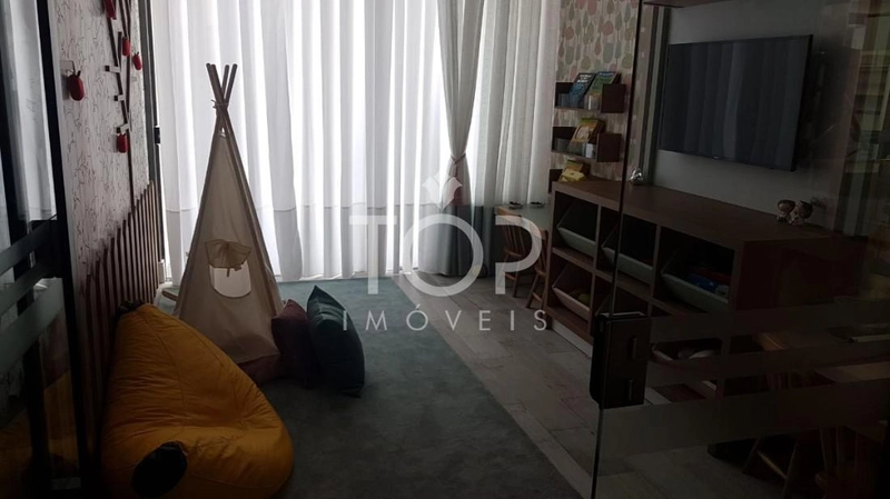 APARTAMENTO PRONTO NA QUADRA DO MAR EM MEIA PRAIA: 8ª foto da galeria de imagens do imóvel