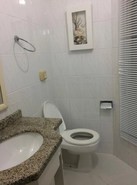 Casa geminada com 6 dormitórios na Lagoa do Violão: 2ª foto da galeria de imagens do imóvel