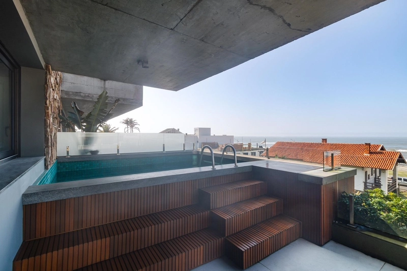 Apartamento em Torres , 4 suítes: 2ª foto da galeria de imagens do imóvel