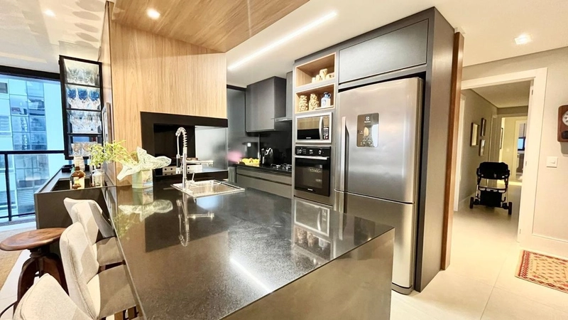 Apartamento 4 suítes com vista pro mar: 10ª foto da galeria de imagens do imóvel