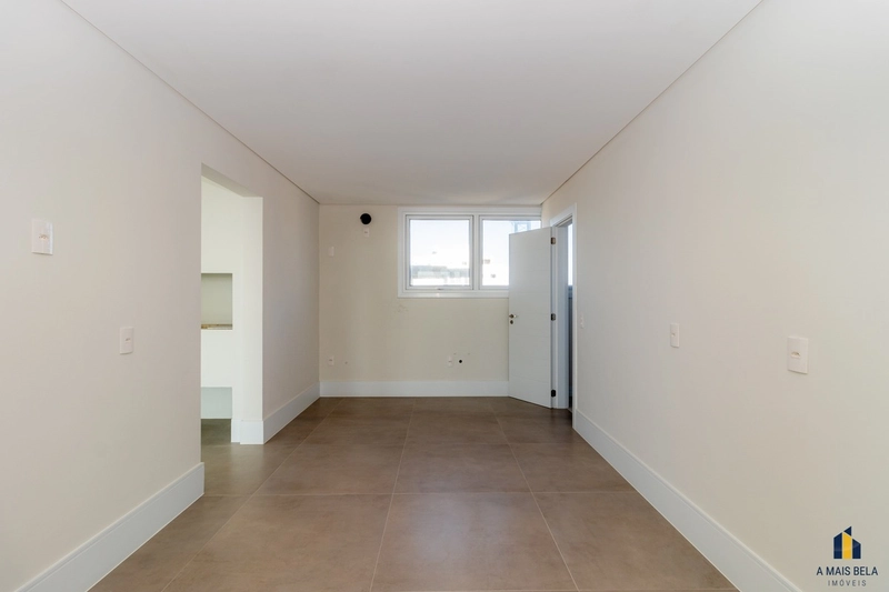 Apartamento em Torres, 4 suítes andar alto: 7ª foto da galeria de imagens do imóvel