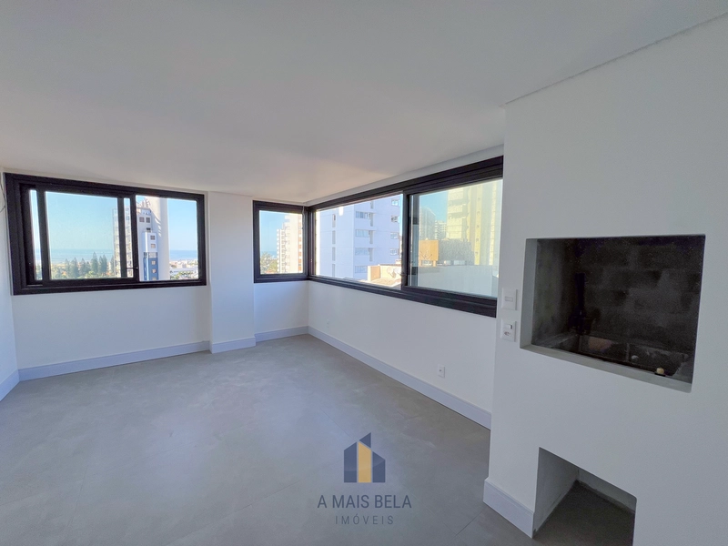 Apartamento de 2 dormitórios em Torres: 2ª foto da galeria de imagens do imóvel
