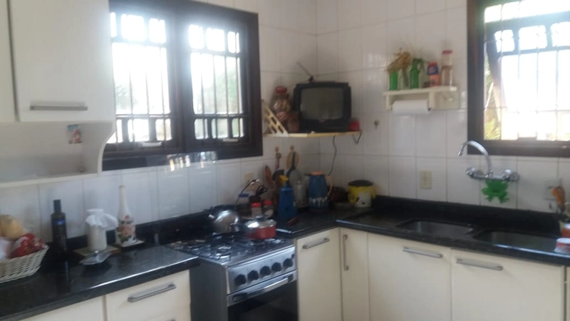 Casa 3 dormitórios de alto padrão: 15ª foto da galeria de imagens do imóvel