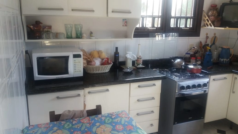 Casa 3 dormitórios de alto padrão: 10ª foto da galeria de imagens do imóvel
