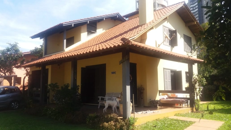 Casa 3 dormitórios de alto padrão: 26ª foto da galeria de imagens do imóvel