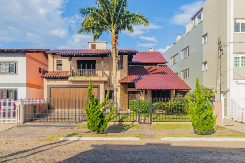 Casa em Torres, 4 dormitórios próximo a lagoa: 29ª foto da galeria de imagens do imóvel