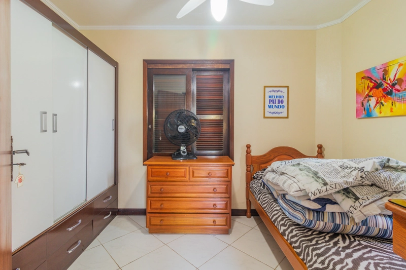 Casa em Torres, 4 dormitórios próximo a lagoa: 14ª foto da galeria de imagens do imóvel
