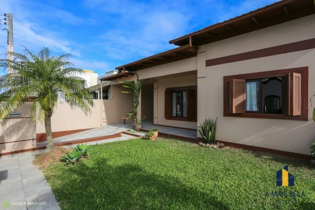 Casa em Torres, 3 dormitórios mais anexo: 23ª foto da galeria de imagens do imóvel