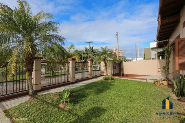 Casa em Torres, 3 dormitórios mais anexo: 25ª foto da galeria de imagens do imóvel