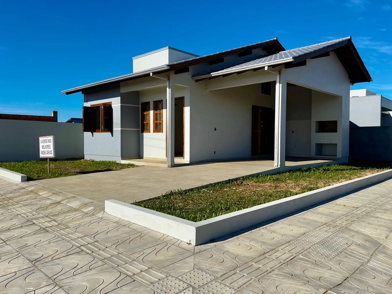 Casa com 2 dormitórios: 1ª foto da galeria de imagens do imóvel