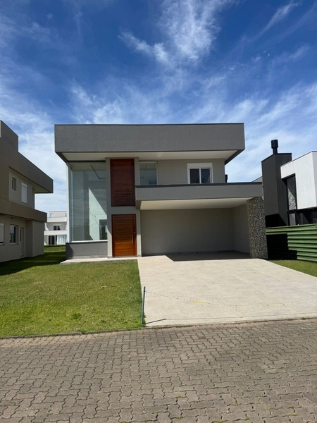 Casa em Torres no Reserva das Águas, com 4 suítes: 2ª foto da galeria de imagens do imóvel