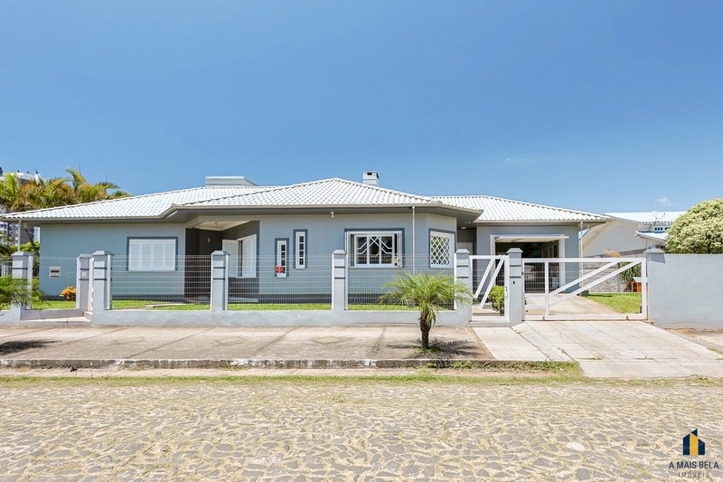Casa em Torres, com 3 dormitórios: 27ª foto da galeria de imagens do imóvel