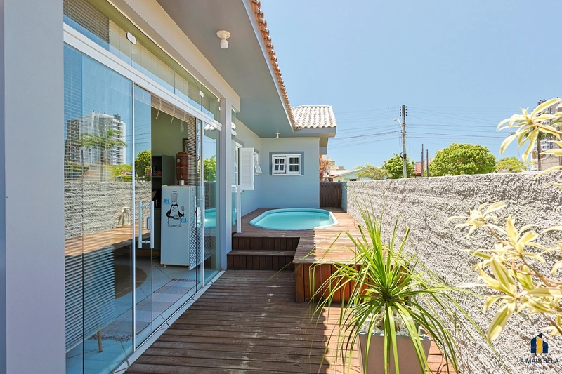 Casa em Torres, com 3 dormitórios: 34ª foto da galeria de imagens do imóvel