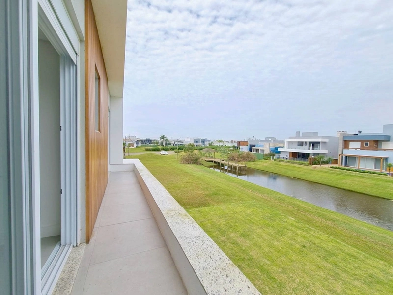 Casa 04 suítes no Reserva das águas mobiliada e decorada: 1ª foto da galeria de imagens do imóvel