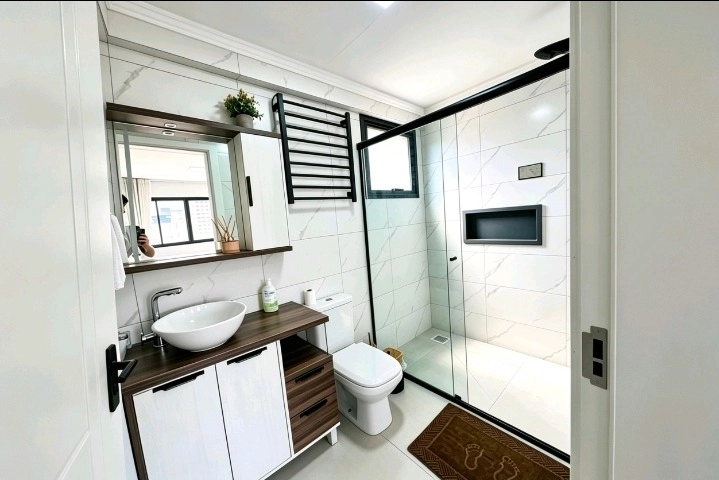 Apartamento dois dormitórios no centro de Torres: 4ª foto da galeria de imagens do imóvel