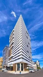 Apartamento à venda no centro de Torres , 2 dormitórios sendo 2 suítes: 1ª foto da galeria de imagens do imóvel