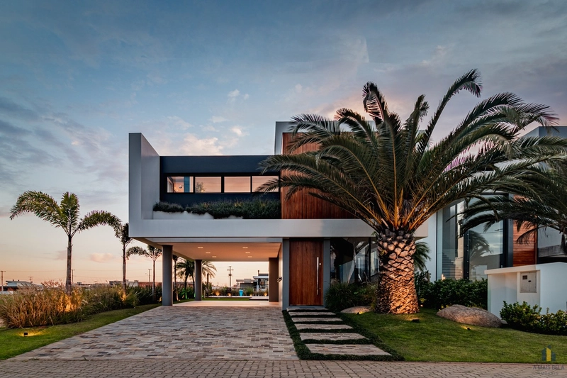Casa 04 suítes no Reserva das águas mobiliada e decorada: 1ª foto da galeria de imagens do imóvel