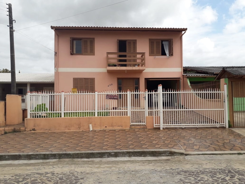 Casa com 6 dormitórios sendo 2 suítes.: 16ª foto da galeria de imagens do imóvel