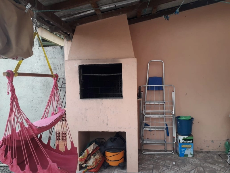 Casa com 6 dormitórios sendo 2 suítes.: 13ª foto da galeria de imagens do imóvel