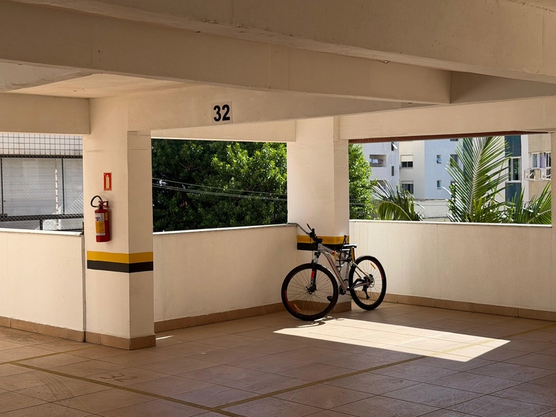 Apartamento em Torres, 2 dormitórios mobiliado: 12ª foto da galeria de imagens do imóvel