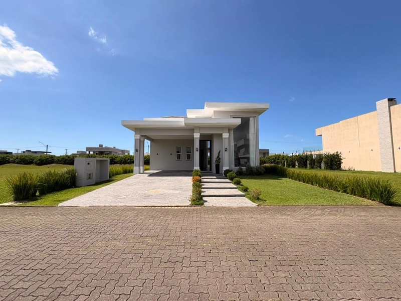 Casa no condomínio Reserva das Aguas com 2 suítes: 2ª foto da galeria de imagens do imóvel