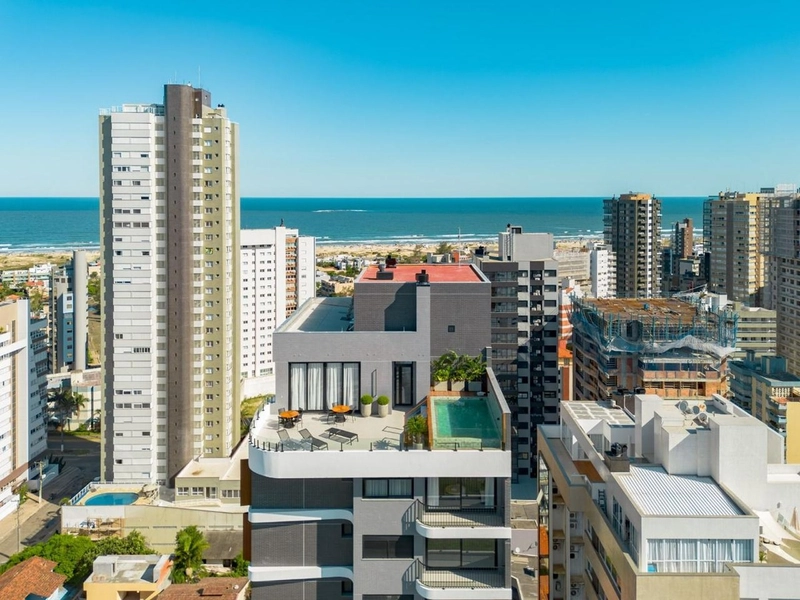 Apartamento em Torres , 2 dormitórios: 2ª foto da galeria de imagens do imóvel