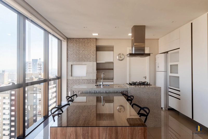 Apartamento em Torres, 3 suítes mobiliado: 3ª foto da galeria de imagens do imóvel