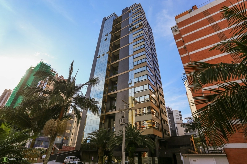 Apartamento em Torres, 3 suítes mobiliado: 17ª foto da galeria de imagens do imóvel