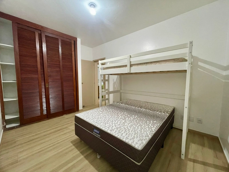 Apartamento 1 dormitórios em frente a lagoa do violão.: 3ª foto da galeria de imagens do imóvel