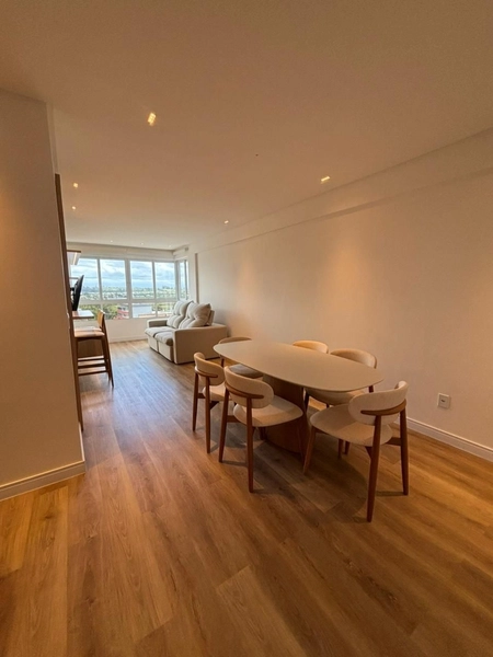 Apartamento em Torres, 2 dormitórios: 3ª foto da galeria de imagens do imóvel