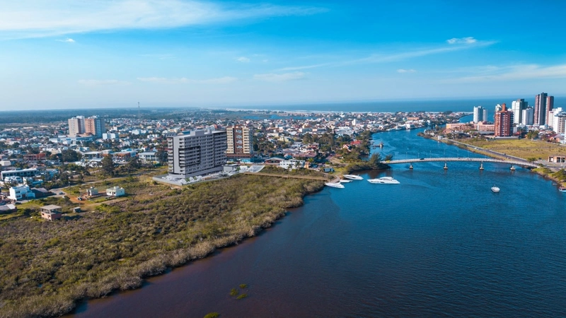 Apartamento em Passo de Torres , 2  dormitórios: 3ª foto da galeria de imagens do imóvel