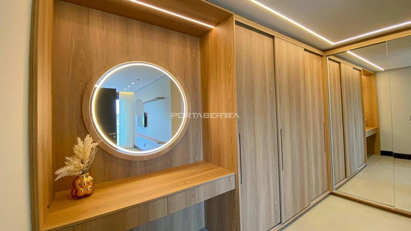 Sobrado beira lago, mobiliado e decorado, condomínio Amare: 8ª foto da galeria de imagens do imóvel